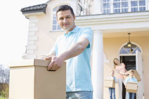 Practical storage planning checklist for customers in Clapham