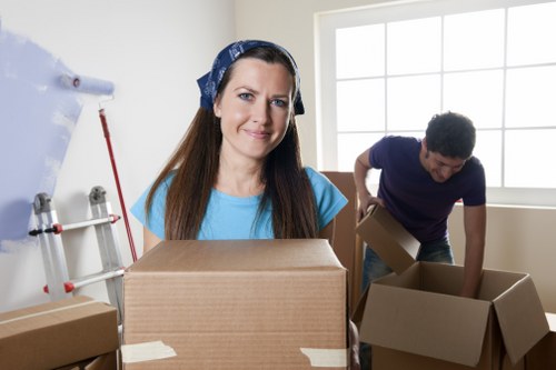 Safety check and risk assessment before a moving job